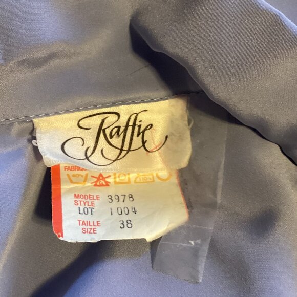 Raffie Women's Vintage Blouse Button Down Front Shirt Bishop Sleeve Size 38 - Picture 9 of 9